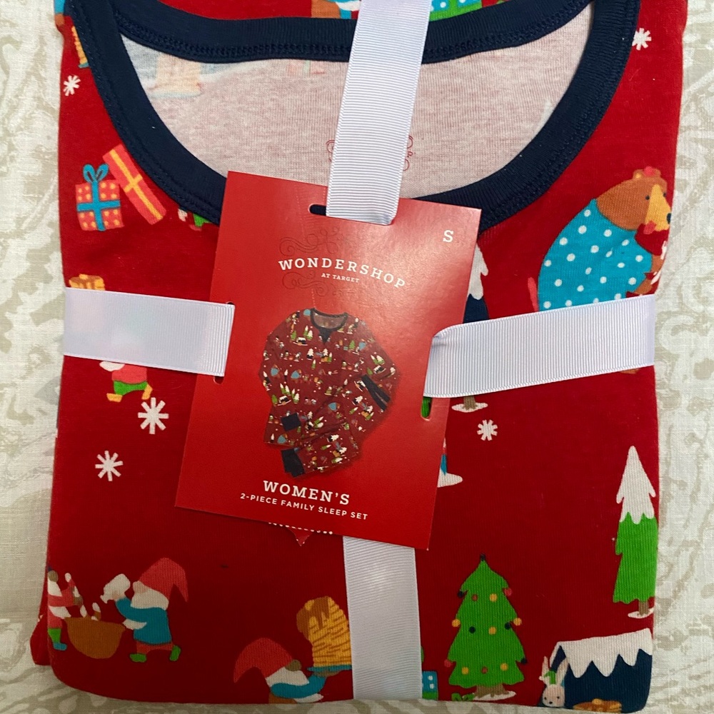 Target Wondershop Holiday pajamas